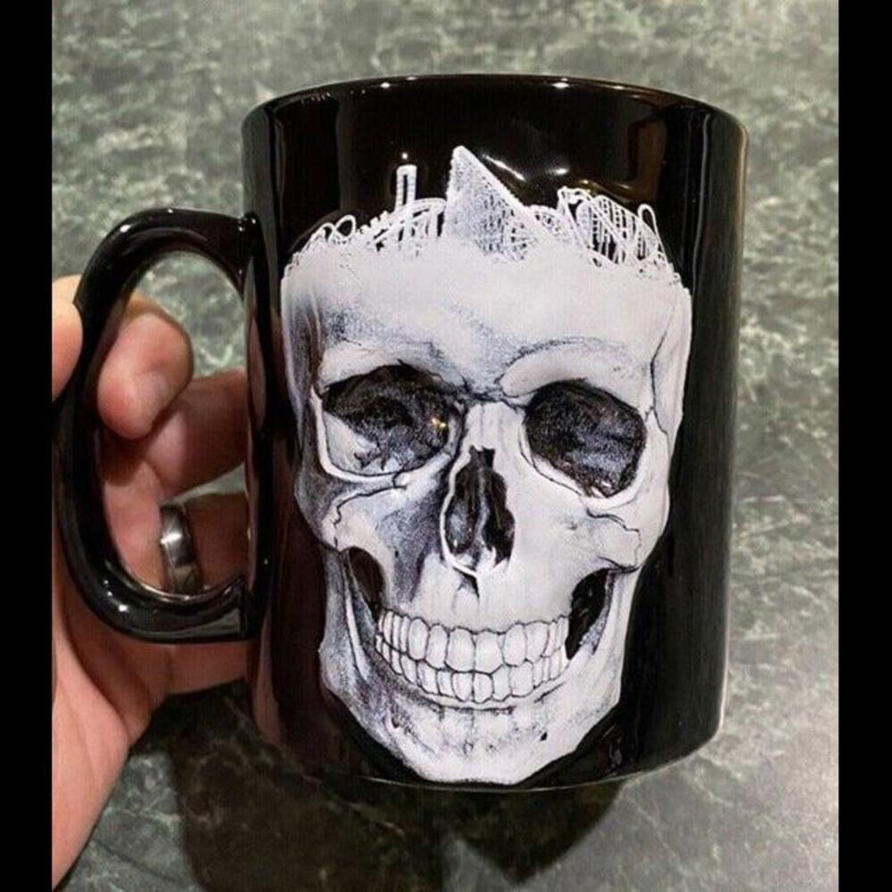 Six Flags Skull Island 3D Black Ceramic Coffee Mug **RARE**